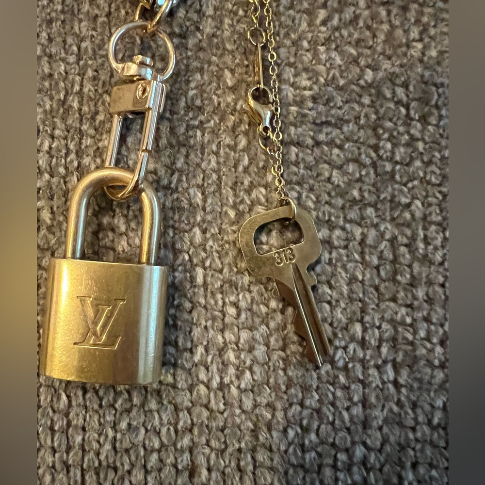 Louis Vuitton # 313 Lock & Key Double necklace